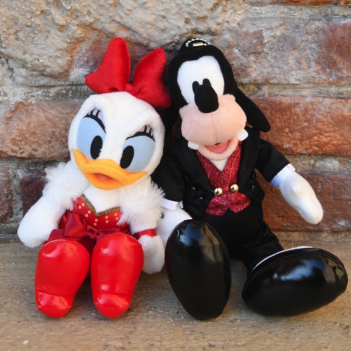 グーフィー＆デイジーも登場！東京ディズニーシー｢ビッグバンドビート