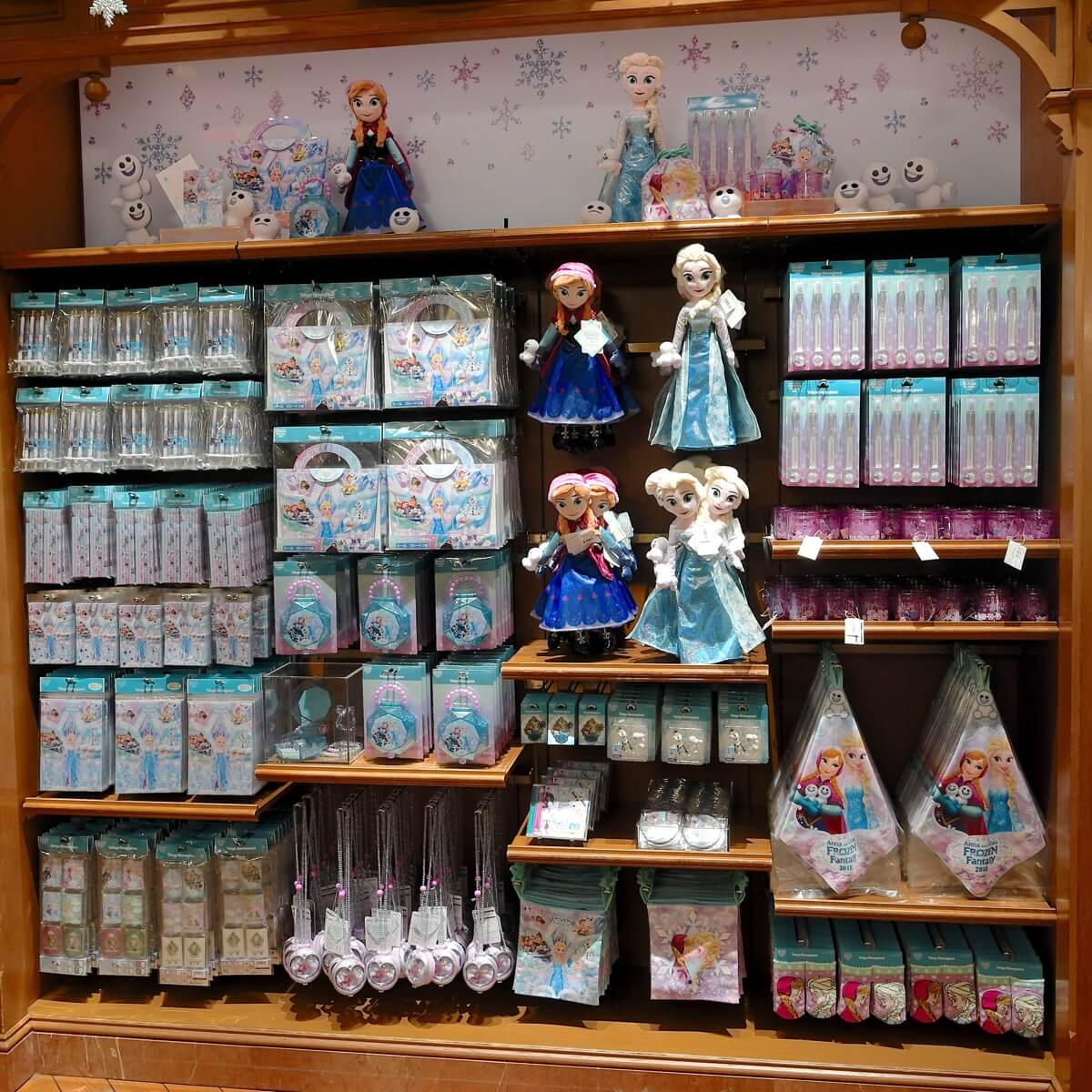 東京ディズニーランド“アナとエルサのフローズンファンタジー2018