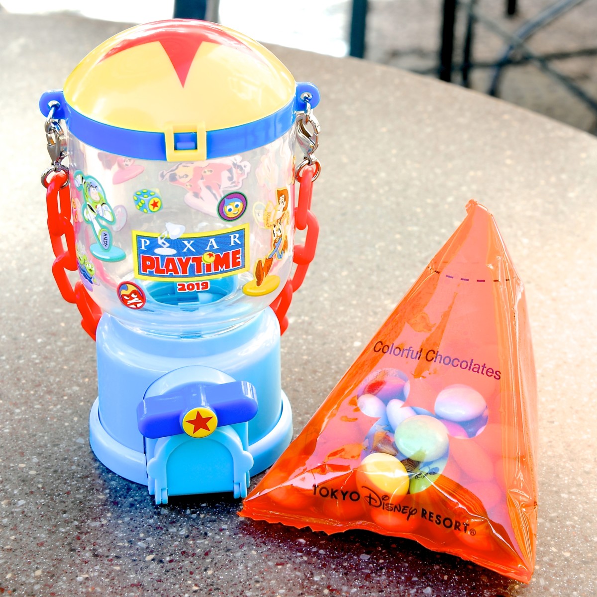 カプセルトイ&マイク・ワゾウスキ！東京ディズニーシー“ピクサー