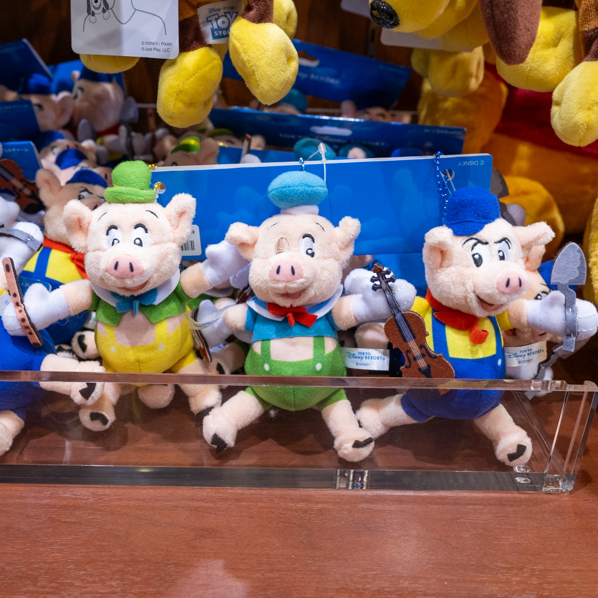 ファイファー、フィドラー、プラクティカル！東京ディズニーランド『三