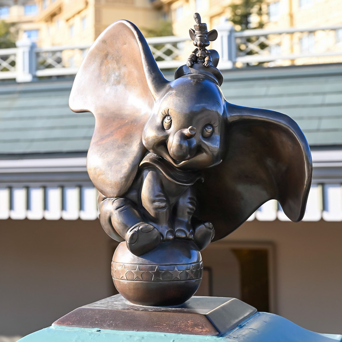 チップ&デール、ダンボ、ティンカー・ベルが仲間入り！東京