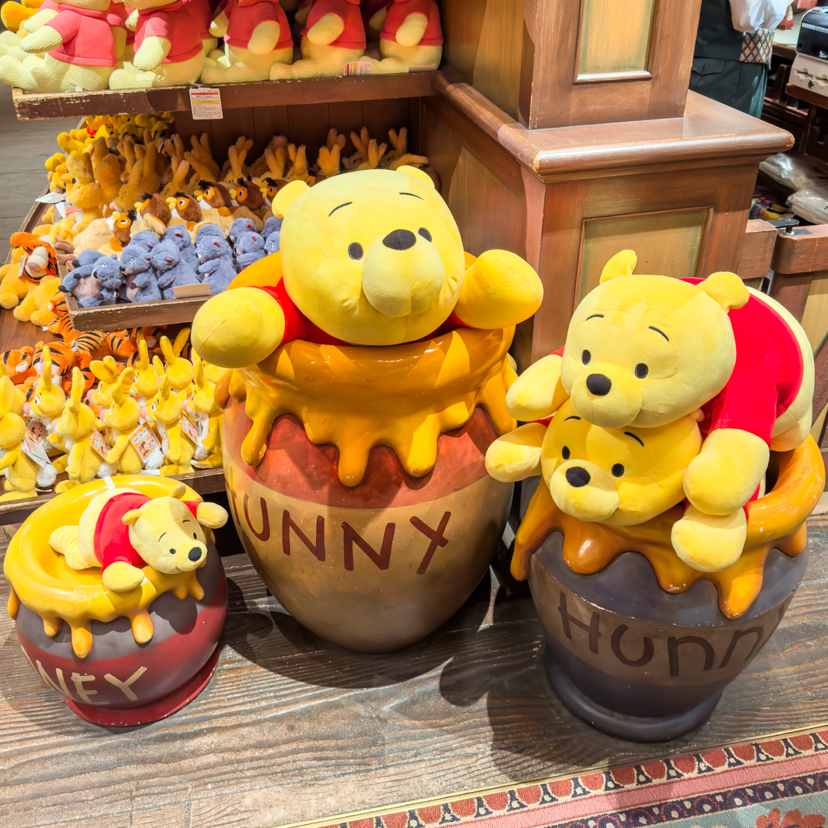 選べる3サイズ！東京ディズニーリゾート「くまのプーさん」だきまくら -