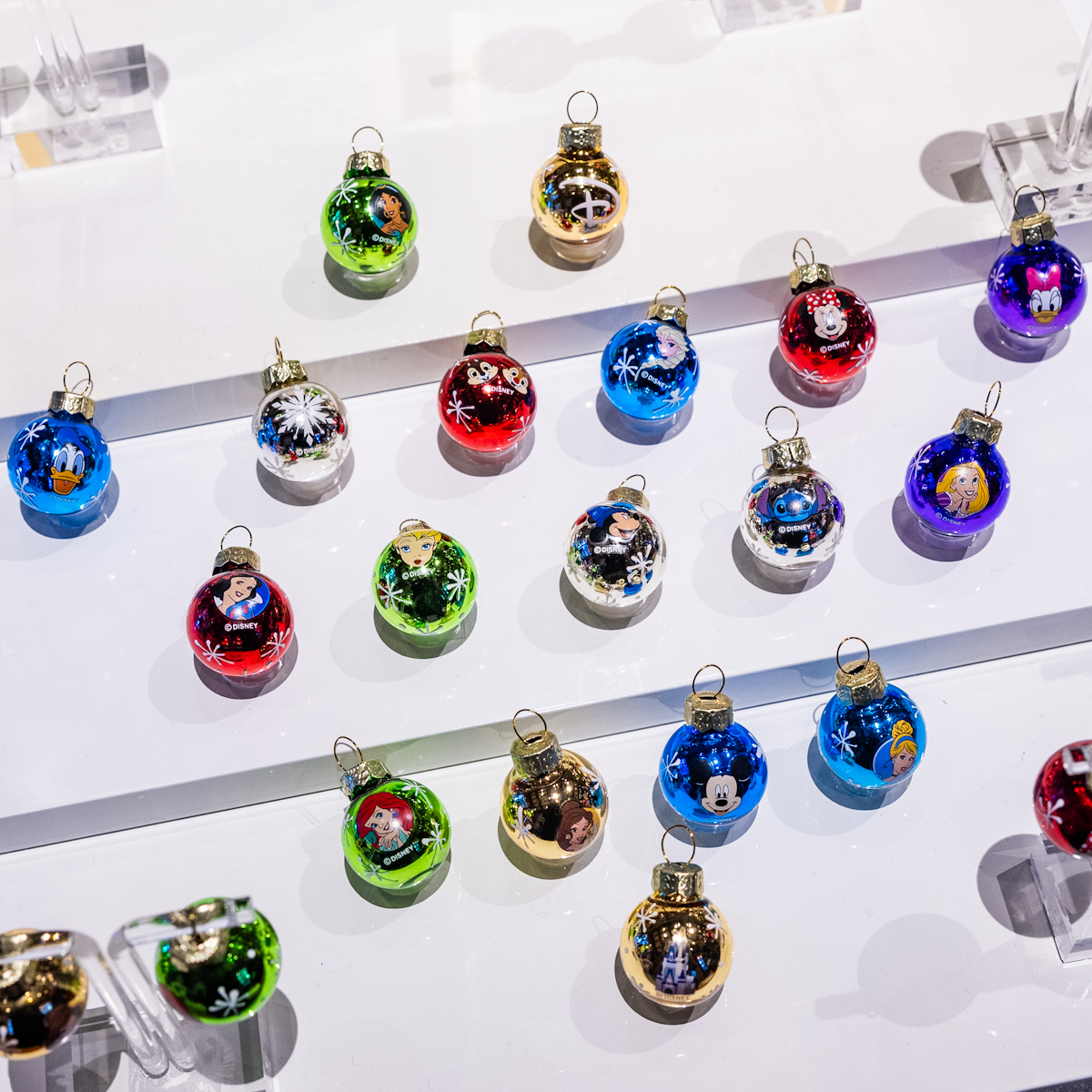 18種のオーナメントから選べる！東京ディズニーランド「ガラスの靴