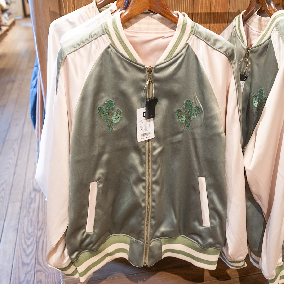 ミッキーとビッグサンダー・マウンテンデザイン！東京ディズニーランド