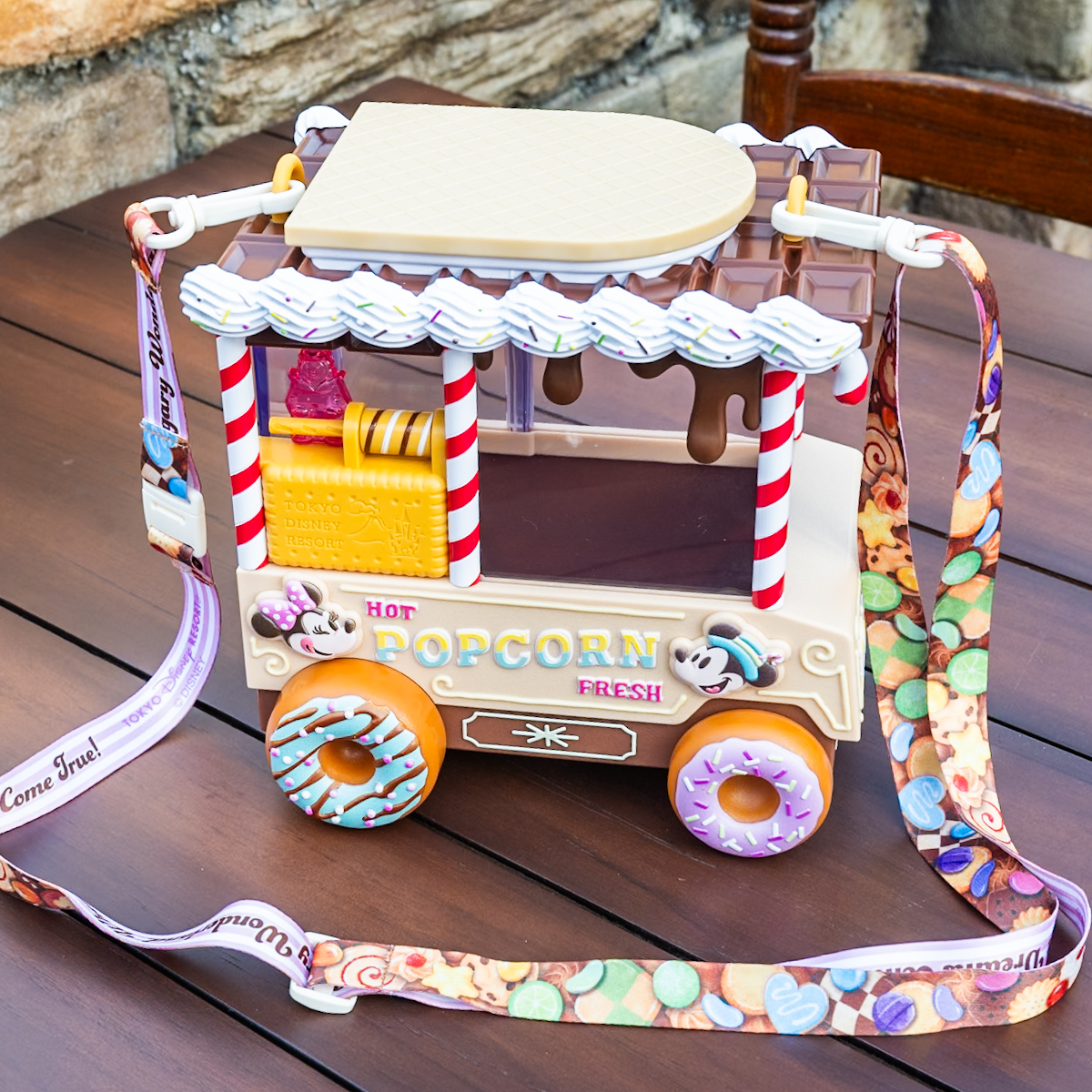 スイーツデザインのポップコーンワゴン！東京ディズニーリゾート