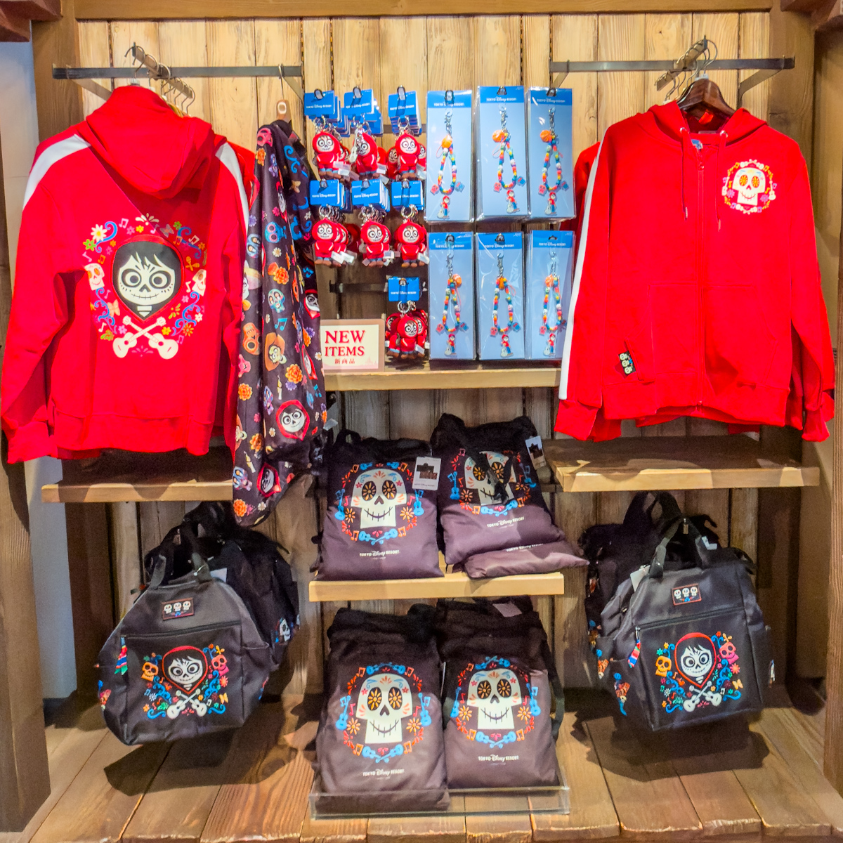 ガイコツに扮したミゲルデザイン！東京ディズニーリゾート『リメンバー