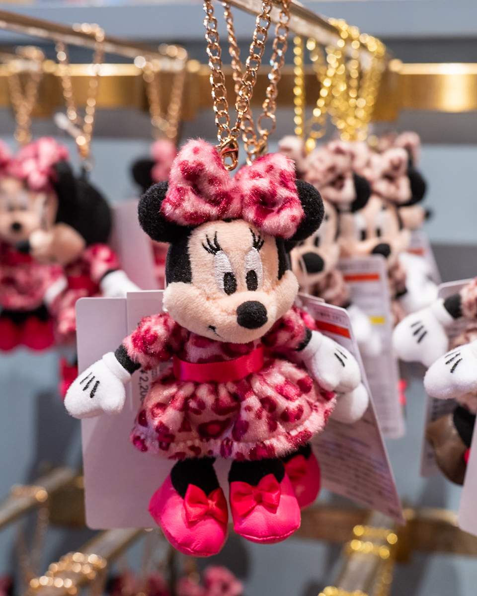 かわいいレオパード柄！東京ディズニーランド2025秋冬ミニーふわふわ身