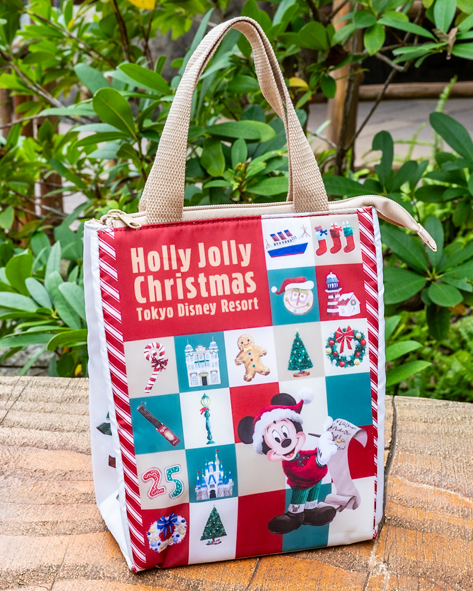 パークのクリスマスを彩るお手伝いをするミッキーたちをデザイン！東京