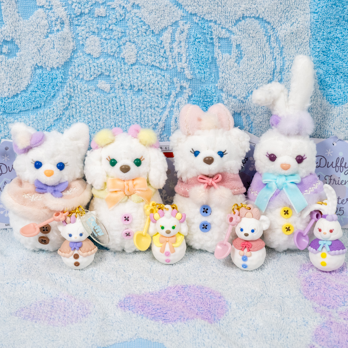 雪だるまやクリスマスデザイン！東京ディズニーシー”ダッフィー