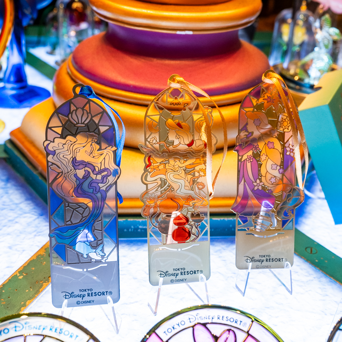 おしゃれなステンドグラス風デザイン！東京ディズニーリゾートアリエル