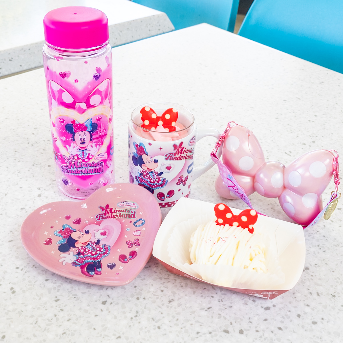 ディズニー パルパルーザ ミニー ファンダーランド スーベニアセット