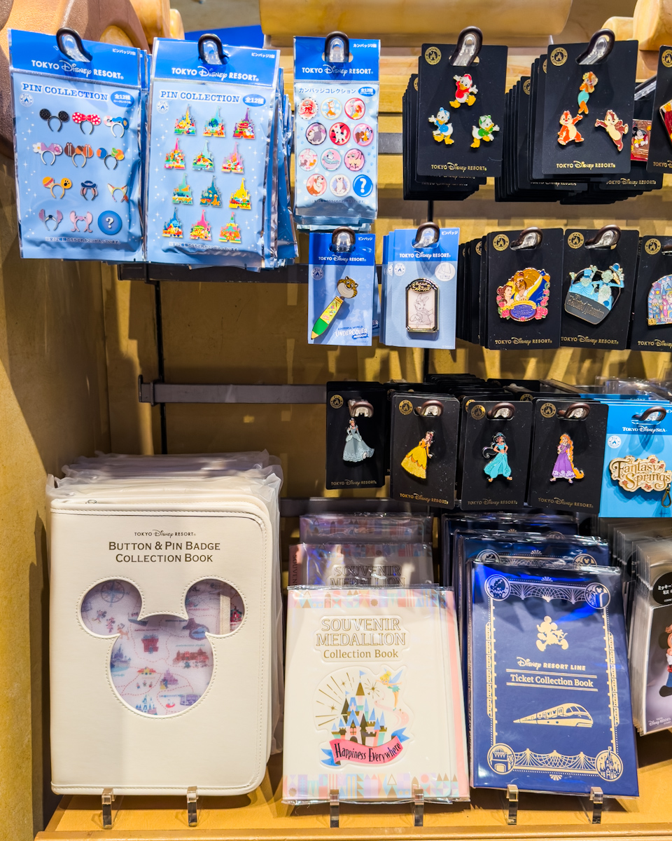 ピンバッジ、カンバッジが可愛く収納できる！東京ディズニーリゾート