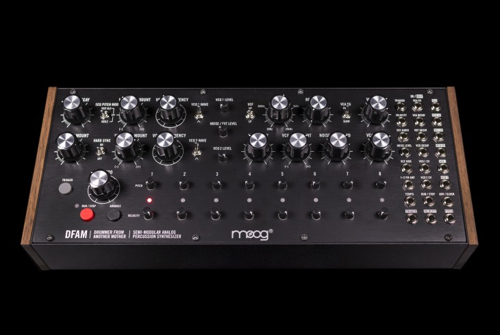 moog】セミモジュラー・アナログ・パーカッション・シンセサイザー