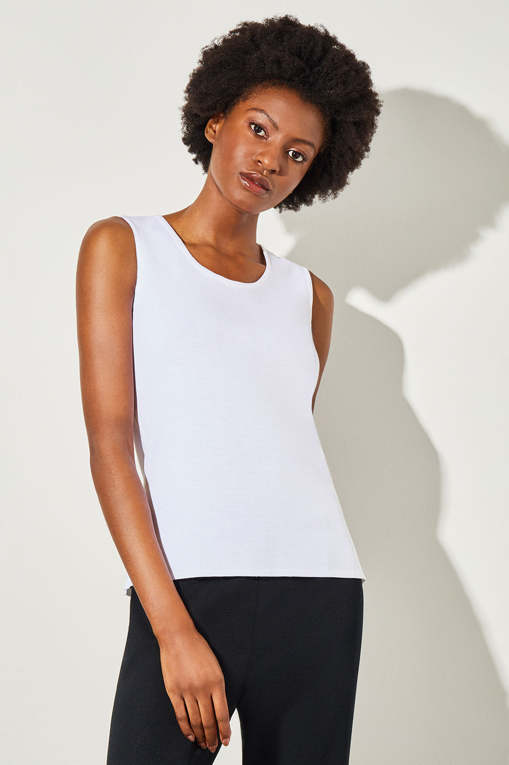 Mid-Length Scoop Neck Knit Tank, White | Ming Wang
