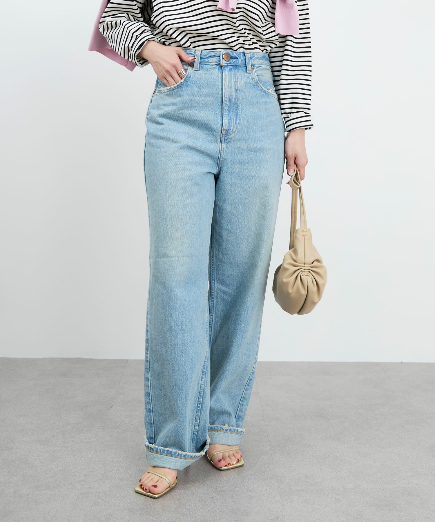 000000003584-01-l.jpg?t=