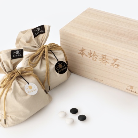 日向特製はまぐり碁石『厳選雪印』36号 | 宮崎県日向市 | 三越伊勢丹