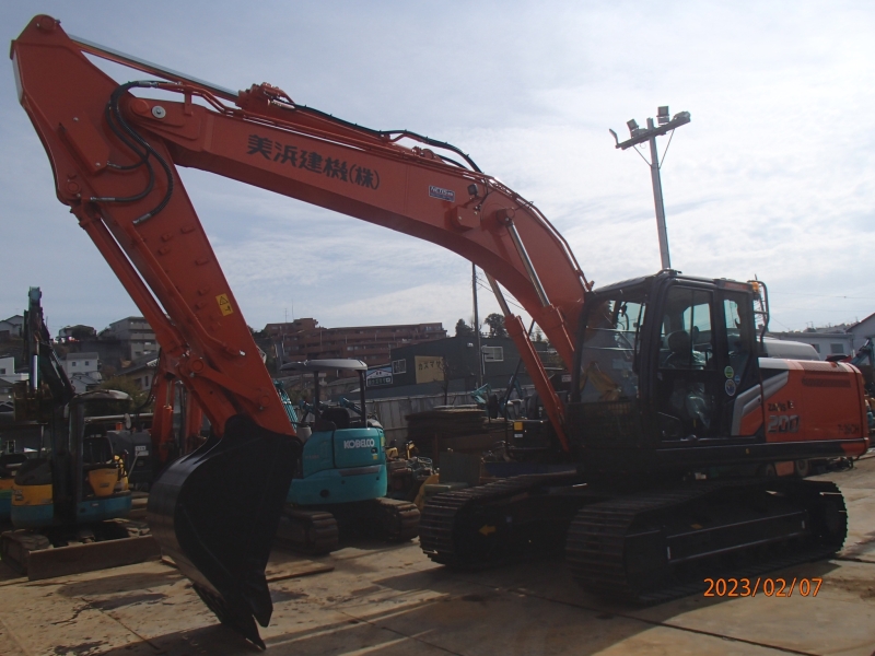 2023年2月7日 新車0.7パワーショベル ZX200-7 2台納車されました