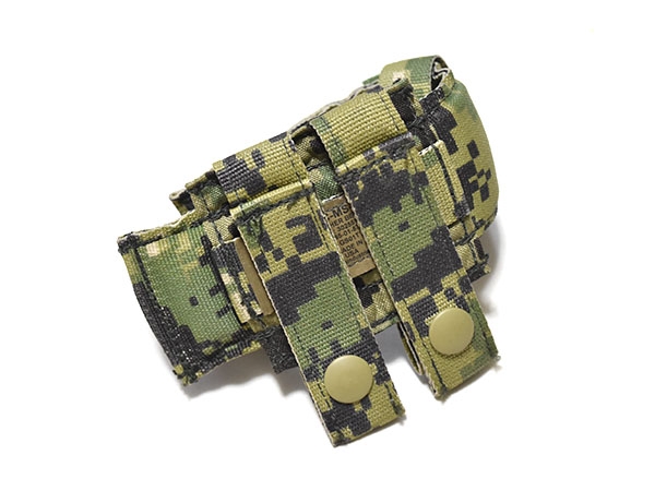 米軍実物 EAGLE ウェポン ベルト キャッチ ウェポンキャッチ AOR2 SEAL