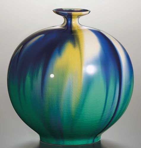 徳田八十吉作品【彩釉三彩壷】の買取・査定はミライカ美術にお任せください