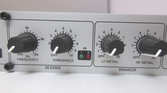 dbx 286s マイクプリアンプを開けてみた！ | Mitchie Mのブログ