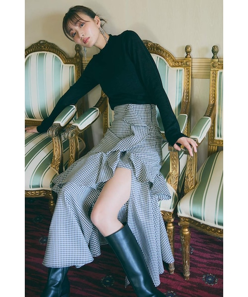 岡崎紗絵さん着用アイテム】千鳥フリルスリットスコートショートパンツ