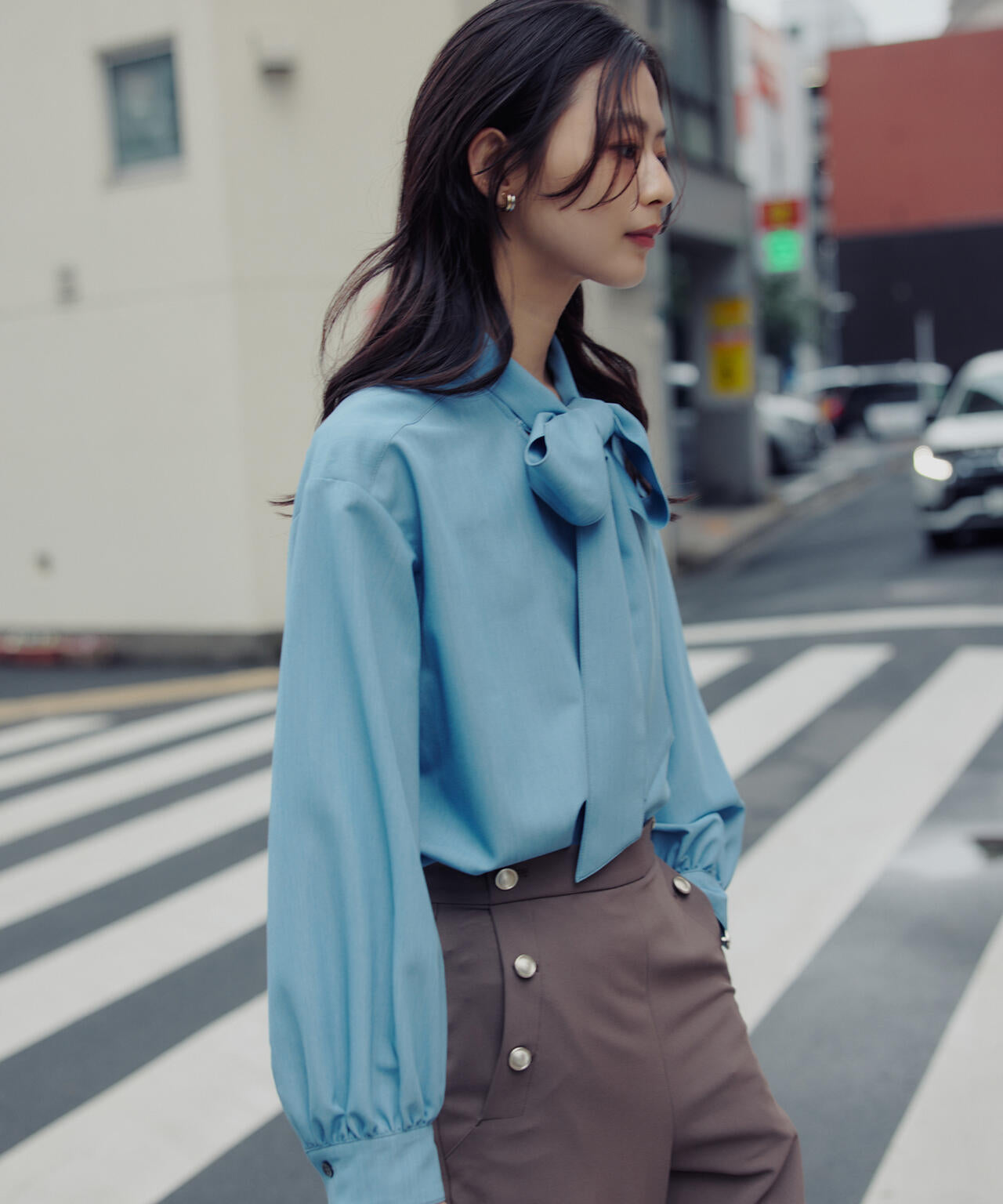 シャンブレーボウタイブラウス | NATURAL BEAUTY BASIC（ナチュラル