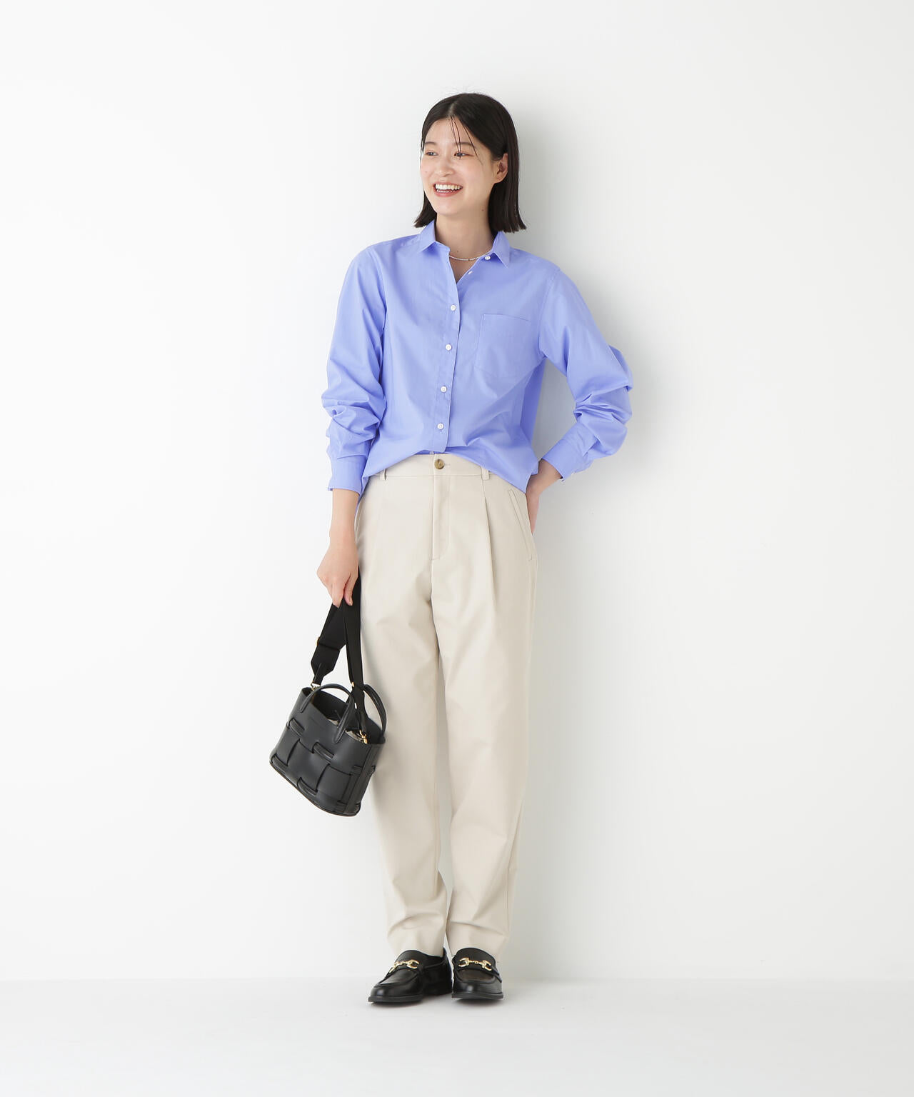 ベーシックカラーシャツ | human woman（ヒューマンウーマン