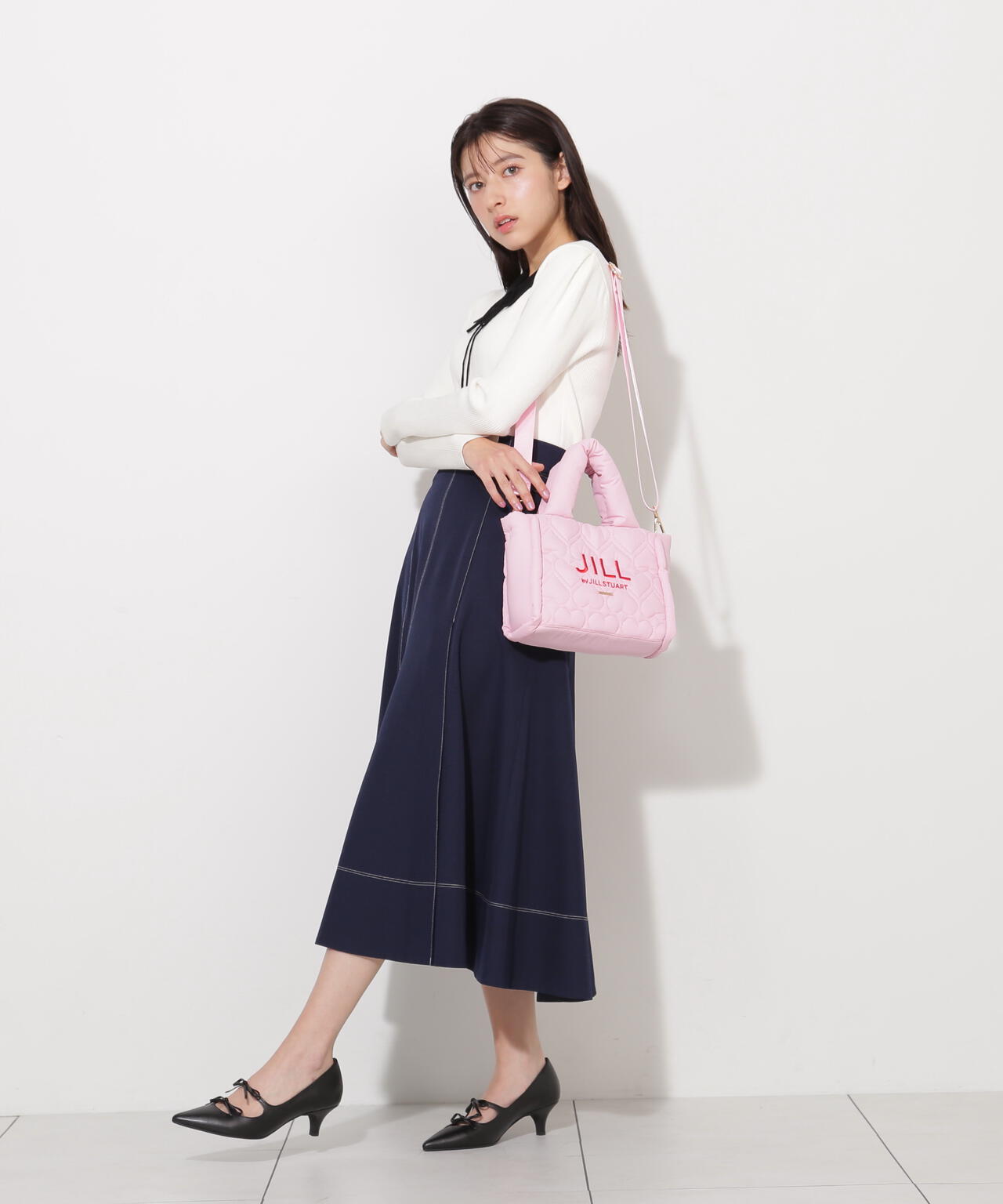 ハートパフトート WEB限定カラー:ピンクレッド | JILL by JILL STUART