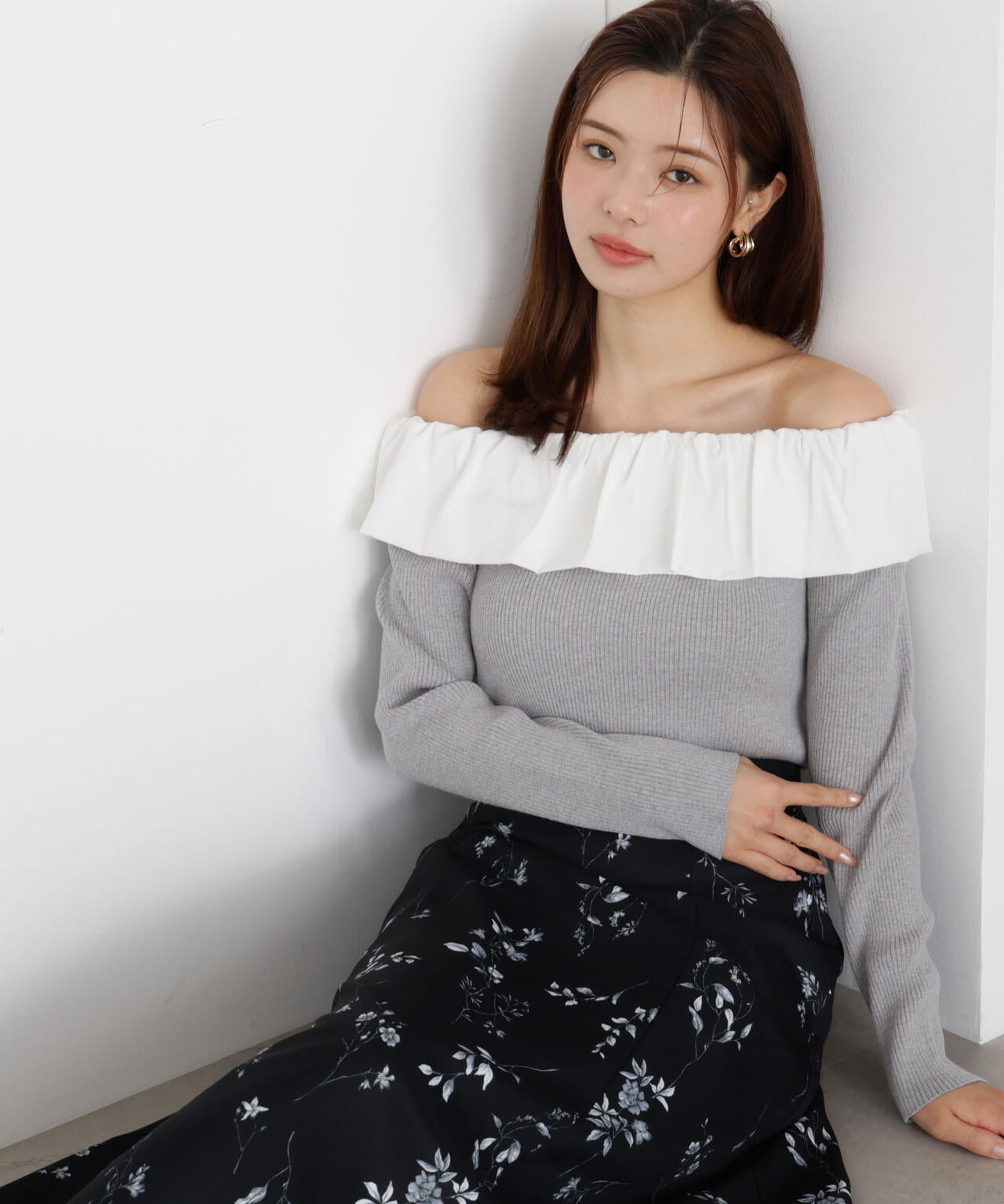 松川星さん着用】フリルオフショル2wayニット | PROPORTION BODY