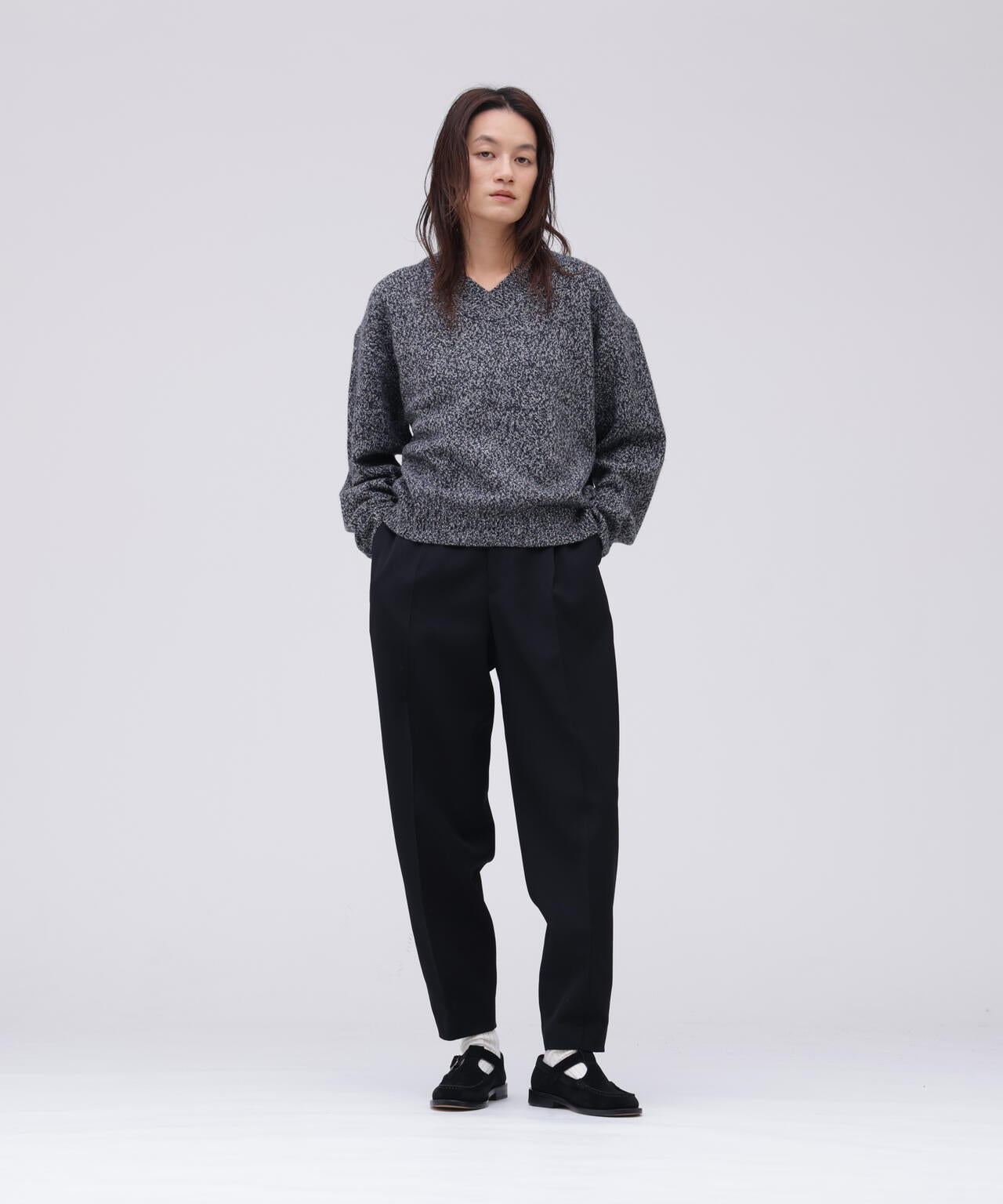 YLEVE / WOOL CASHMERE MELANGE KNIT V NECK PULL OVER | YLÈVE