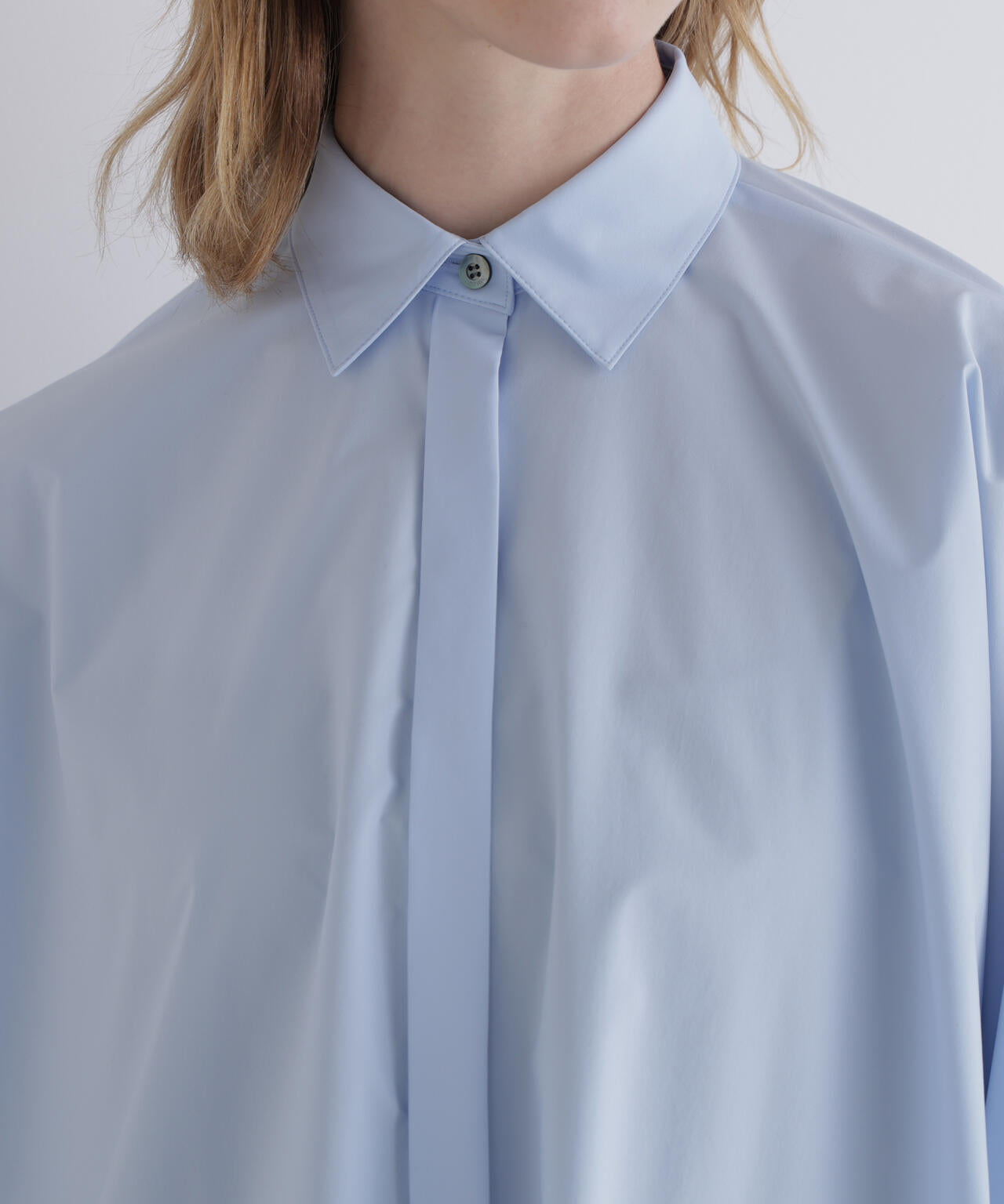 SOLOTEXブロードバックギャザーブラウス | LE PHIL（ル フィル