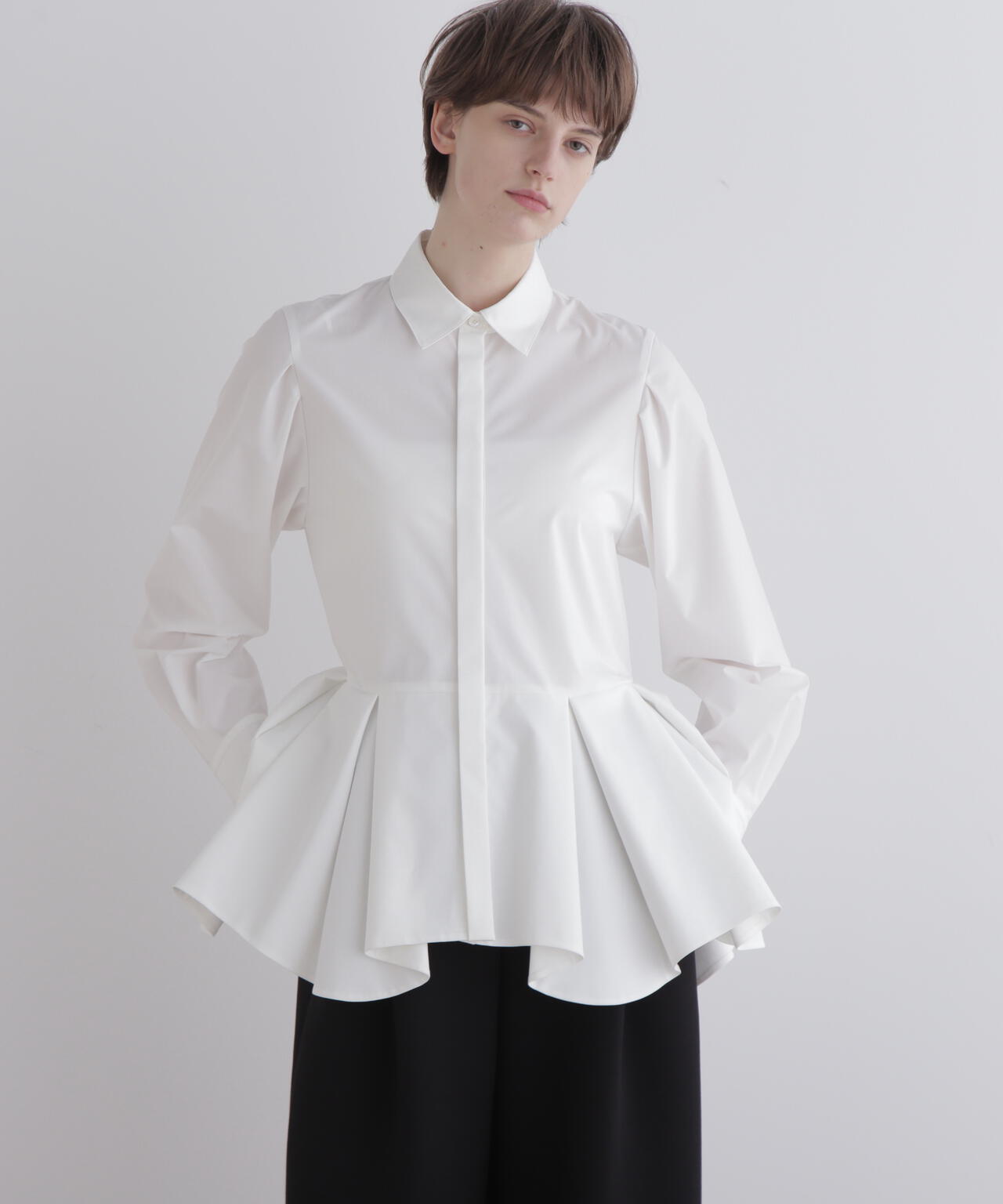 SOLOTEXブロードタックフレアブラウス | LE PHIL（ル フィル