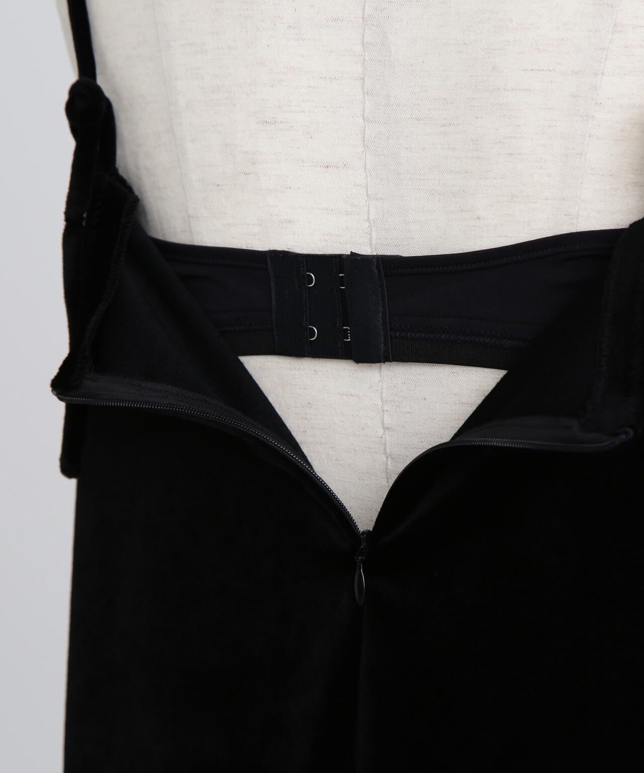 GISELe 12月号掲載商品】カップ付きベロアキャミソール | hLM