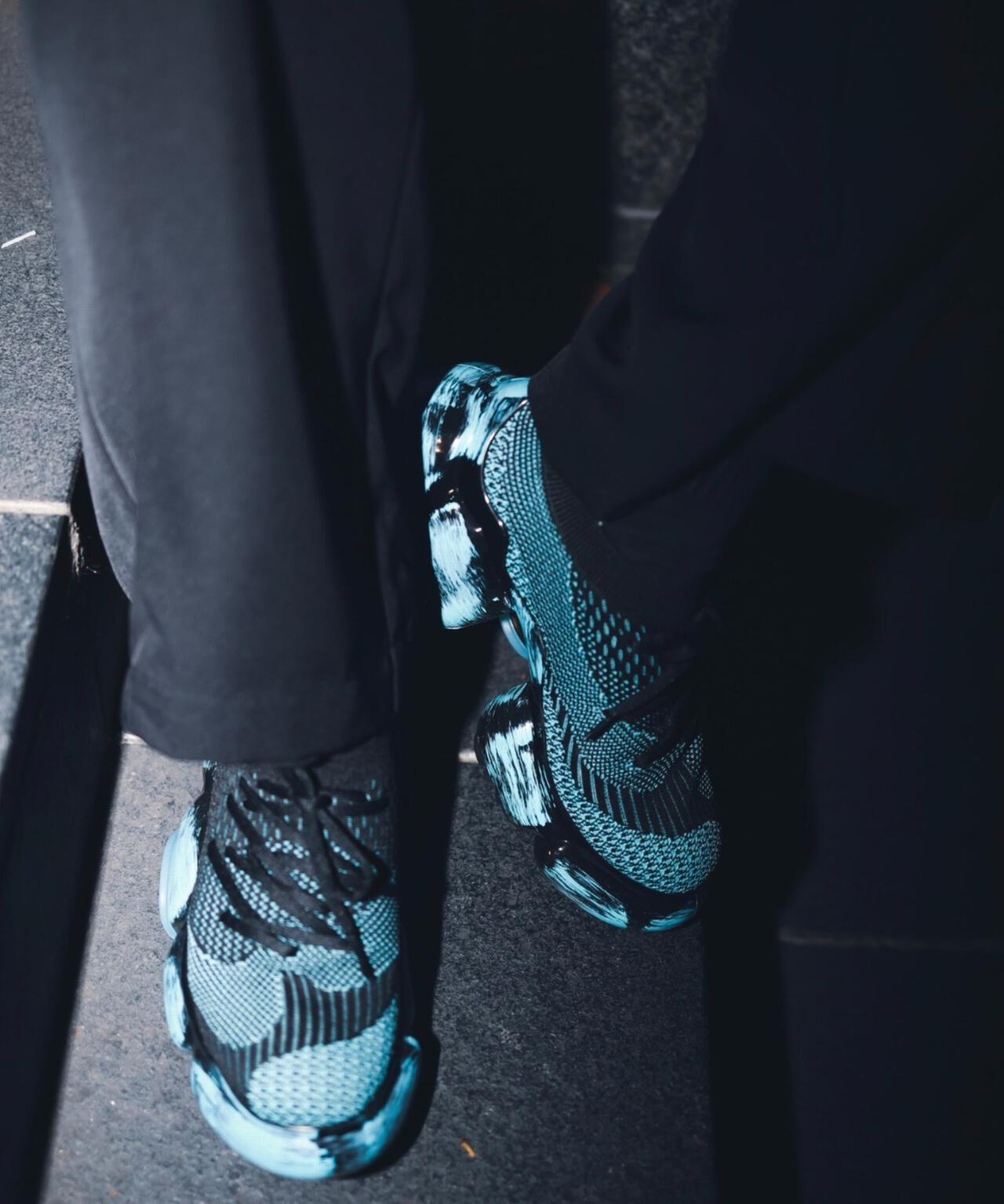 grounds/グラウンズ/別注 MOOPIE CRAFT PAINT BLACK | ROYAL FLASH