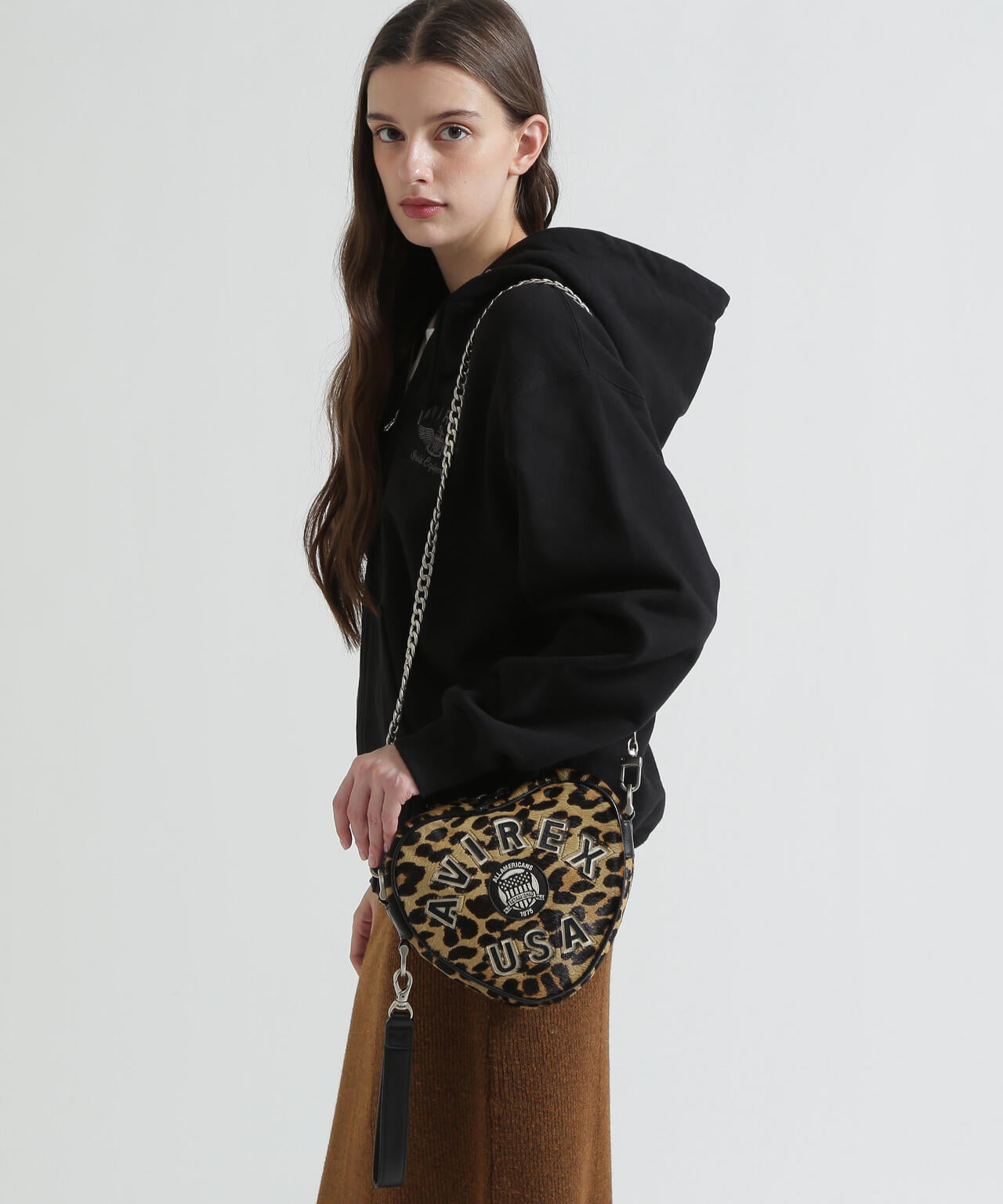 直営店限定》LX VARSITY LEATHER HEART CHAIN BAG | AVIREX