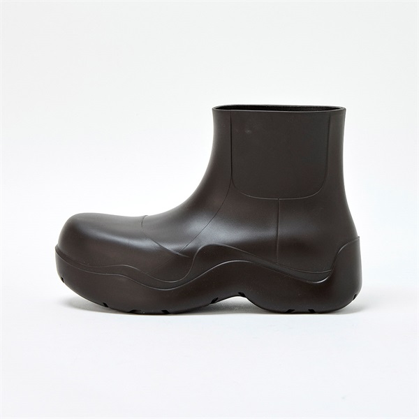 BOTTEGA VENETA パドル ブーツ 41 フォンデンテ ゴム | MixTHINKS