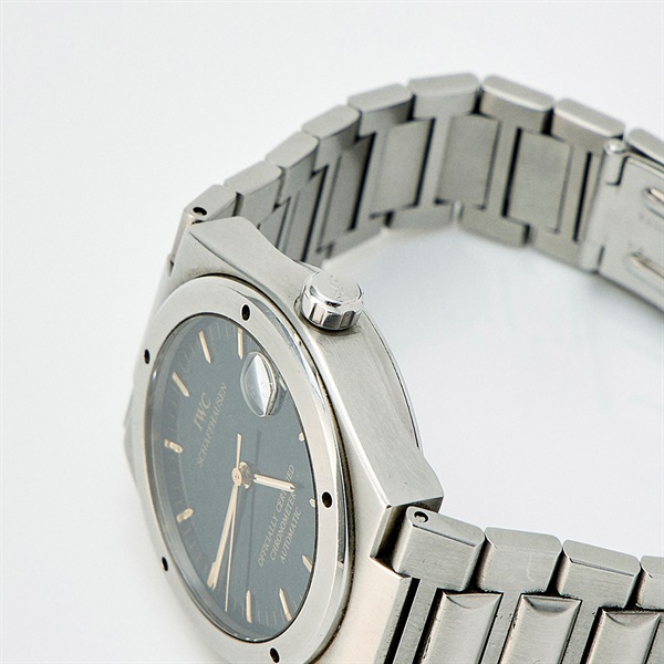 IWC インヂュニア IW352102 自動巻き 腕時計 34MM ブラック文字盤