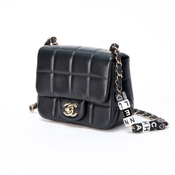 CHANEL チョコバー シングルフラップシングルチェーン 2021年以降