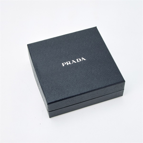 PRADA トライアングル シュシュ ブラック ゴールド ナイロン