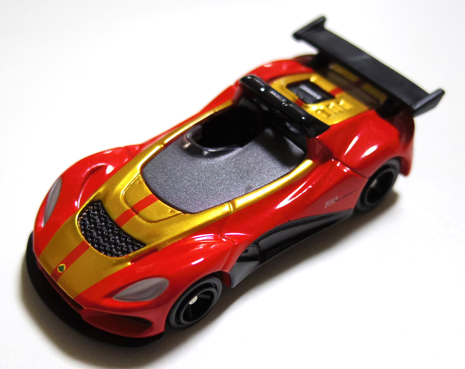 トミカ No.112 ロータス・3-イレブン (初回特別仕様) – 無駄遣いの記録