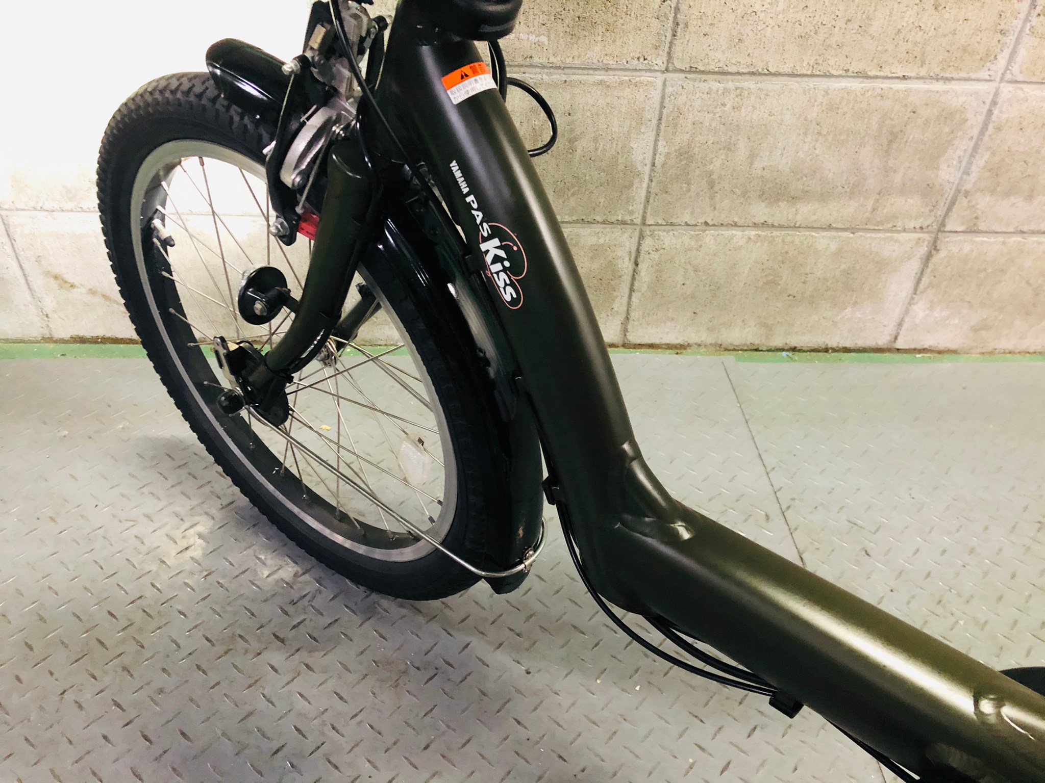 SOLD OUT】電動自転車 ヤマハ PAS kiss 20インチ 3人乗り適合 8Ah