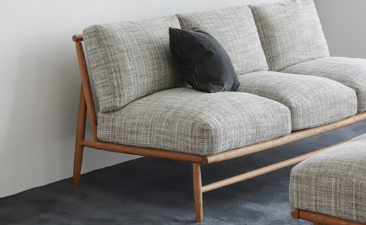 空間をクラスアップする - クラウドソファのファブリック - MOMO NATURAL