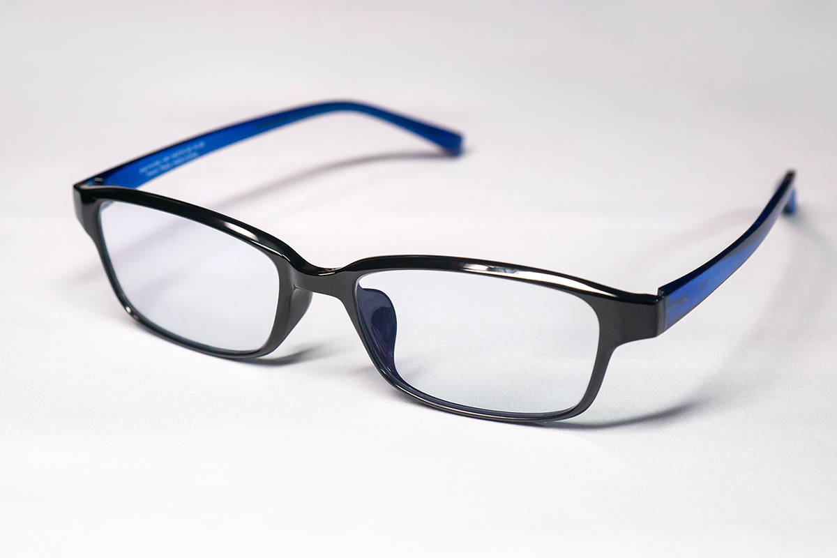 Zoff の調光サングラスを購入 | b's mono-log