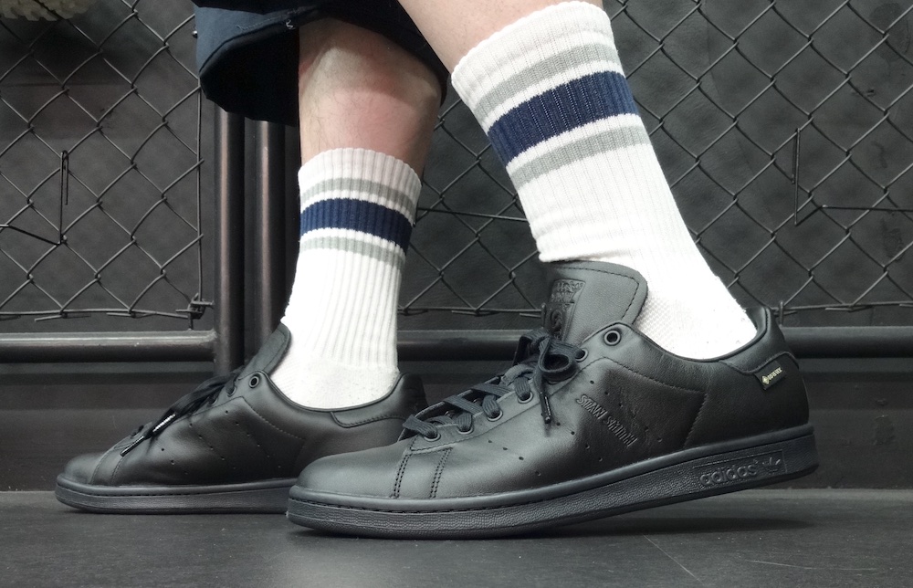 雨の日もお洒落に決まるスタンスミス!?」ゴアテックスでアップデート