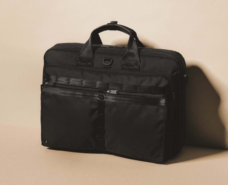 吉田カバンの超話題ブランド】まさに新時代の仕事バッグ！オンオフ