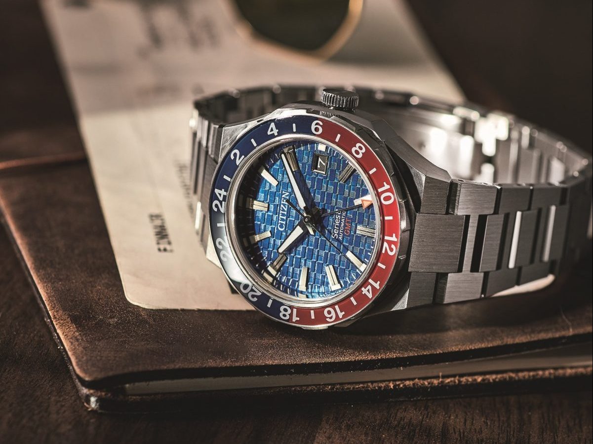 今年中に買うべき傑作時計】新作シリーズエイトほか、シーンや用途