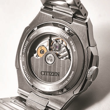 今年中に買うべき傑作時計】新作シリーズエイトほか、シーンや用途