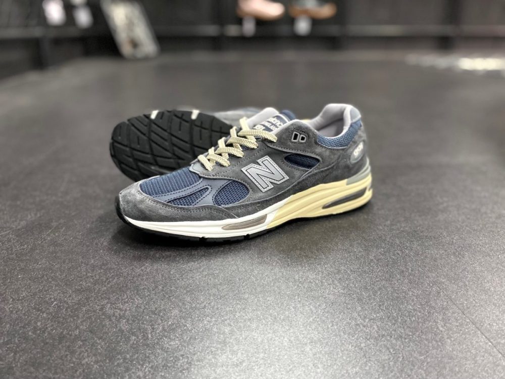ニューバランスの進化したクラシック」900番台の超名作再び！最強の