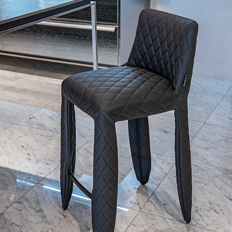 モンスターバースツール ロー｜moooi Japan｜モーイオフィシャルサイト