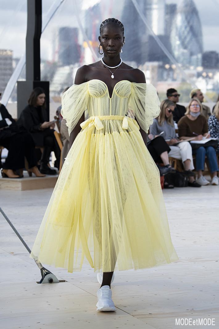 ALEXANDER McQUEEN アレキサンダー・マックイーン | MODEetMODE